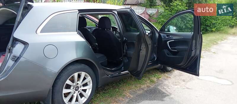 Универсал Opel Insignia 2011 в Белой Церкви