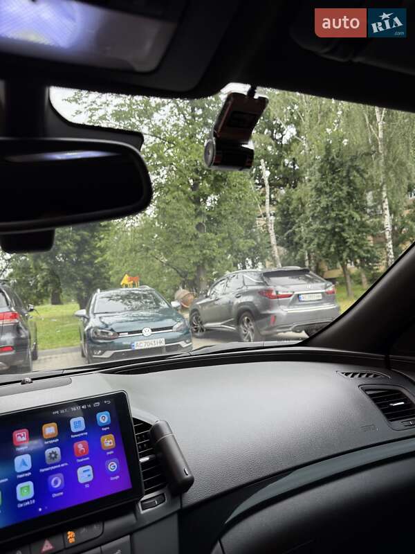 Универсал Opel Insignia 2011 в Луцке