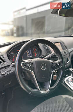 Универсал Opel Insignia 2016 в 