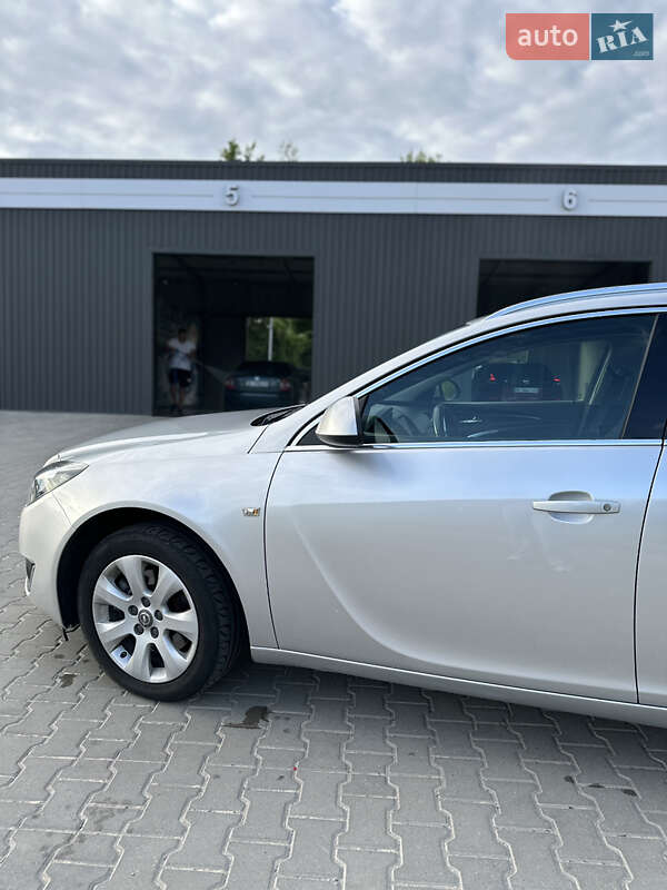 Універсал Opel Insignia 2016 в Львові