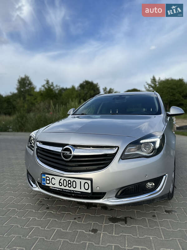 Універсал Opel Insignia 2016 в Львові