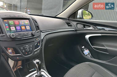 Универсал Opel Insignia 2016 в 