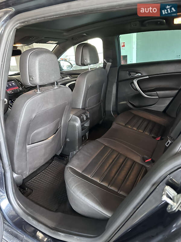 Універсал Opel Insignia 2014 в Львові