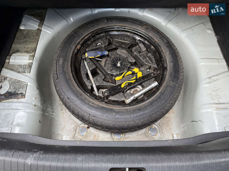Седан Opel Insignia 2014 в Львове