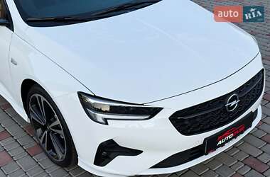Универсал Opel Insignia 2022 в 