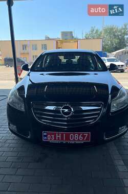Седан Opel Insignia 2009 в Луцке