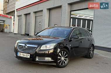 Универсал Opel Insignia 2011 в Киеве