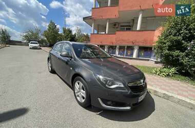 Универсал Opel Insignia 2015 в Киеве