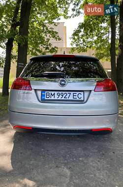 Универсал Opel Insignia 2012 в 