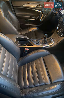 Універсал Opel Insignia 2015 в 