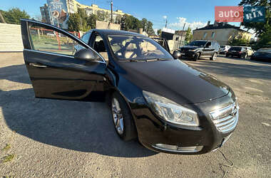 Лифтбек Opel Insignia 2011 в 