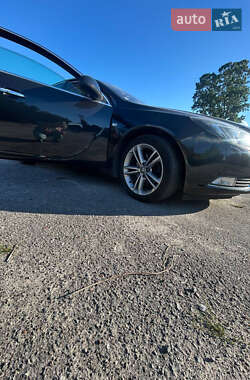 Лифтбек Opel Insignia 2011 в 