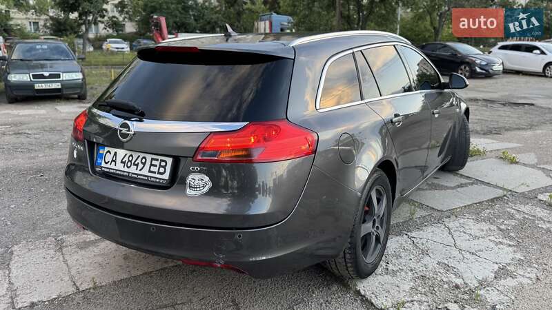 Универсал Opel Insignia 2012 в Киеве