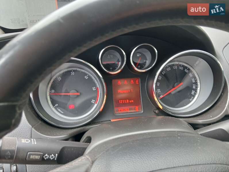 Универсал Opel Insignia 2009 в Белой Церкви