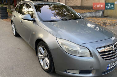 Універсал Opel Insignia 2010 в Києві