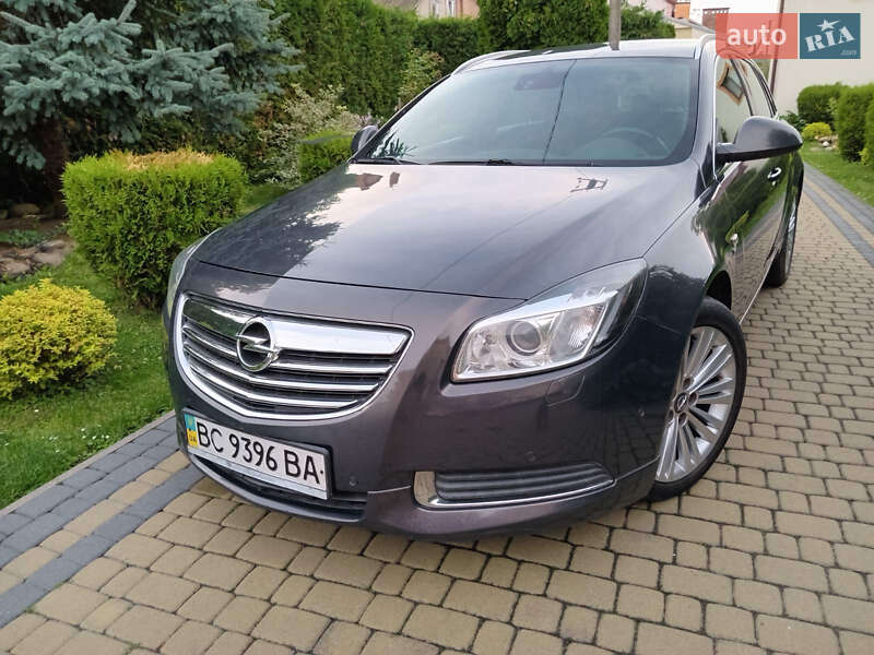 Універсал Opel Insignia 2013 в Львові