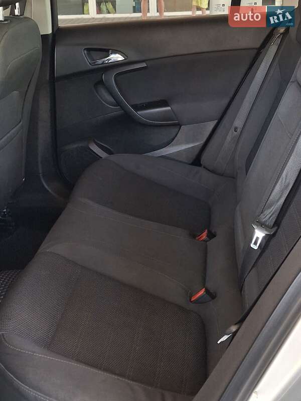 Седан Opel Insignia 2009 в Николаеве