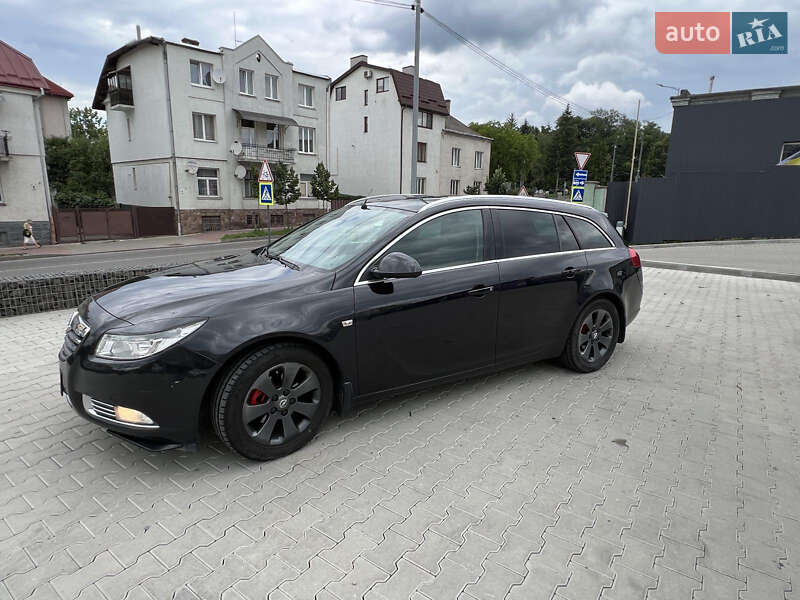 Универсал Opel Insignia 2011 в Львове