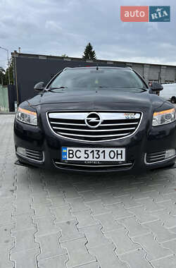 Універсал Opel Insignia 2011 в 