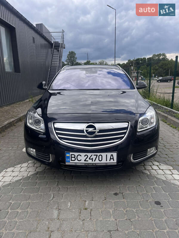 Универсал Opel Insignia 2011 в Львове