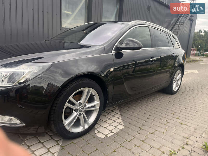 Универсал Opel Insignia 2011 в Львове
