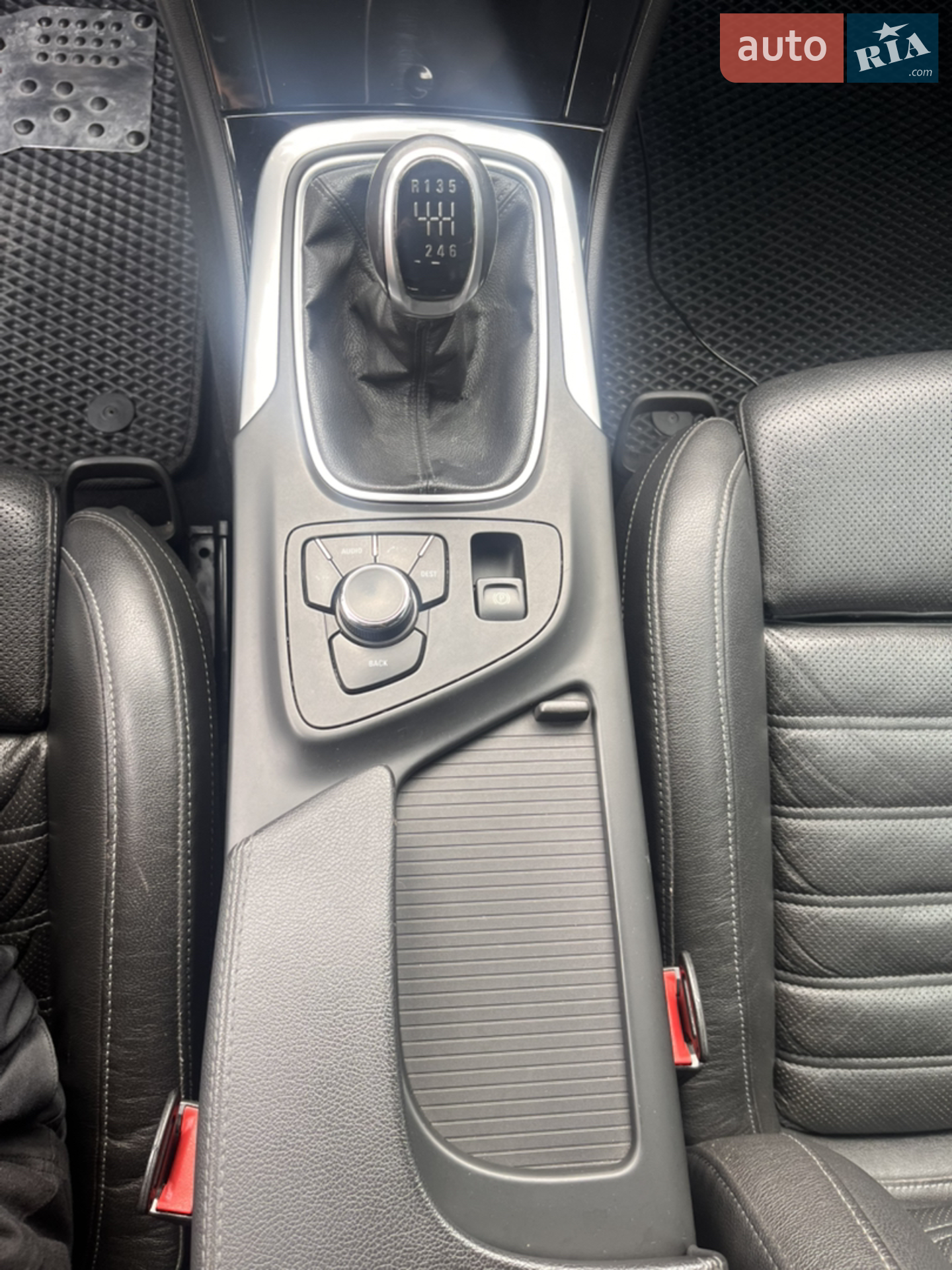 2011 Opel Insignia - мініатюра 36