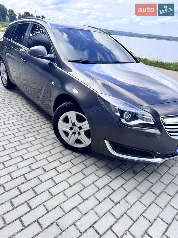 Універсал Opel Insignia 2015 в Львові
