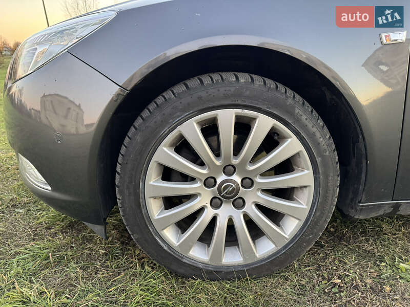 Универсал Opel Insignia 2010 в Хмельницком