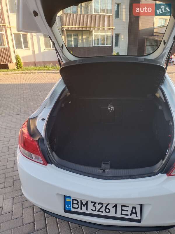 Лифтбек Opel Insignia 2009 в Ромнах фото 2 Лифтбек Opel Insignia 2009 в Ромнах