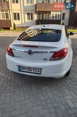 Ліфтбек Opel Insignia 2009 в Ромнах