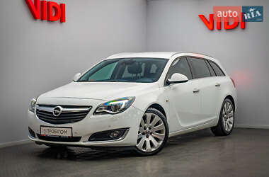 Универсал Opel Insignia 2015 в Киеве