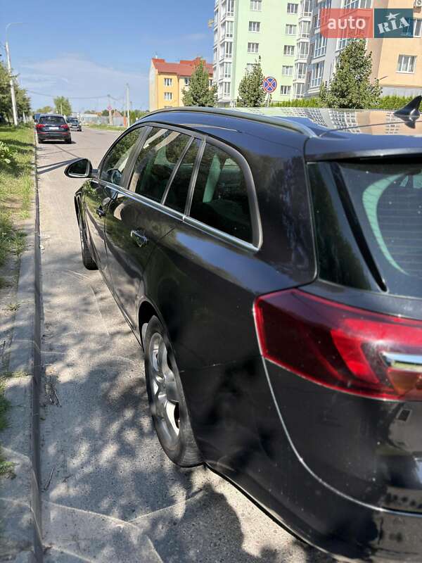 Универсал Opel Insignia 2015 в Львове