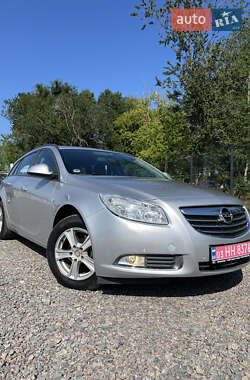 Універсал Opel Insignia 2009 в Черкасах