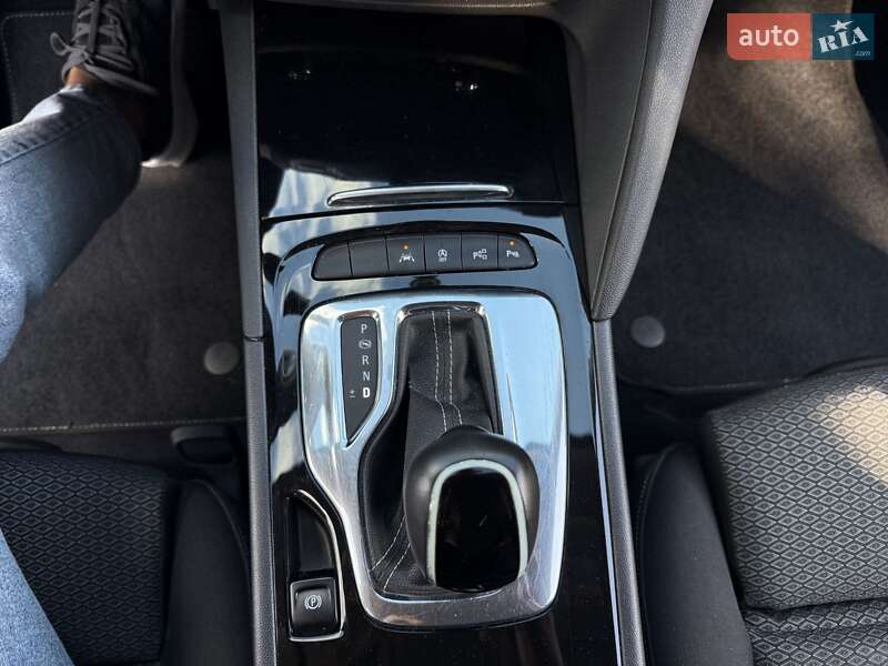 Универсал Opel Insignia 2017 в Звягеле