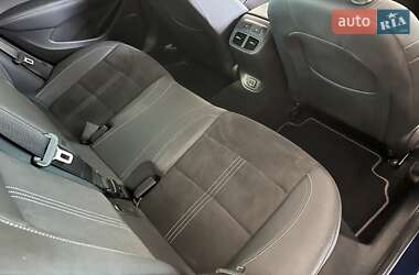 Лифтбек Opel Insignia 2020 в 
