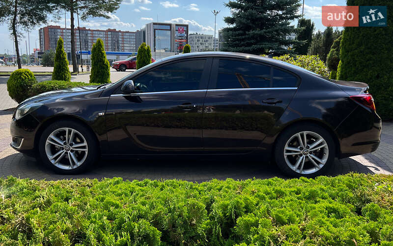Седан Opel Insignia 2014 в Львові фото 4 Седан Opel Insignia 2014 в Львові