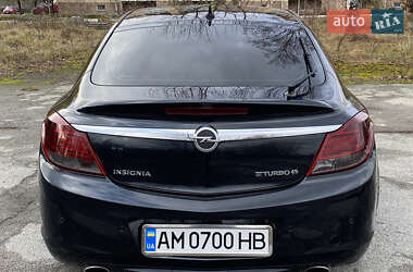 Лифтбек Opel Insignia 2012 в 