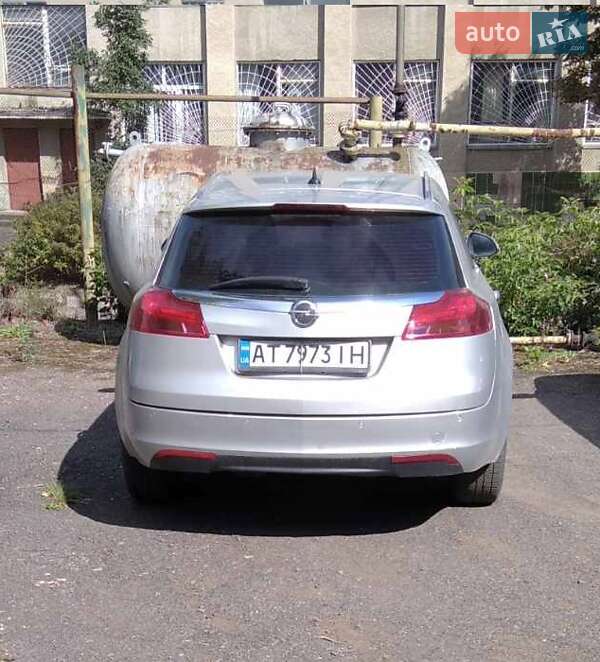 Универсал Opel Insignia 2013 в Калуше