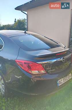 Ліфтбек Opel Insignia 2012 в Луцьку