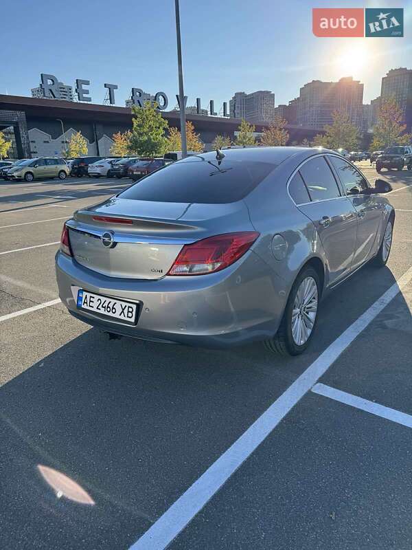 Седан Opel Insignia 2013 в Киеве фото 3 Седан Opel Insignia 2013 в Киеве