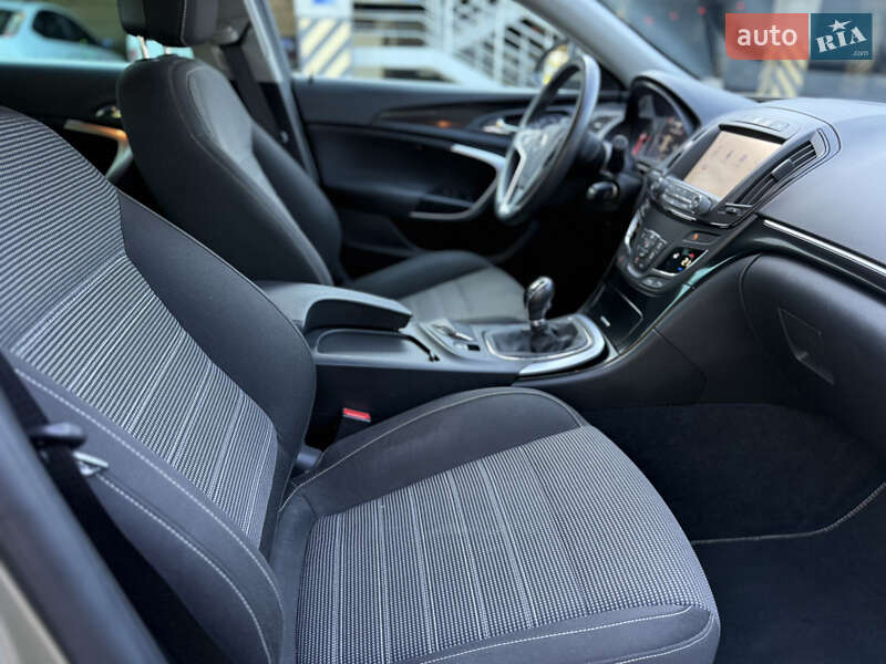 Ліфтбек Opel Insignia 2015 в Києві фото 9 Ліфтбек Opel Insignia 2015 в Києві