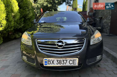 Універсал Opel Insignia 2010 в 