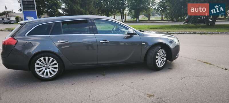Універсал Opel Insignia 2011 в Конотопі