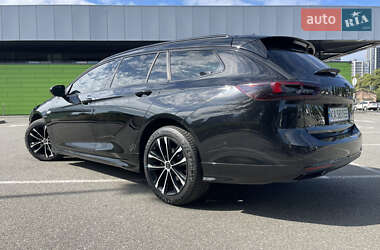 Универсал Opel Insignia 2020 в 