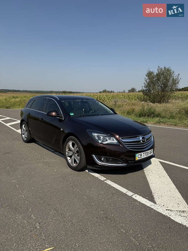 Универсал Opel Insignia 2014 в 