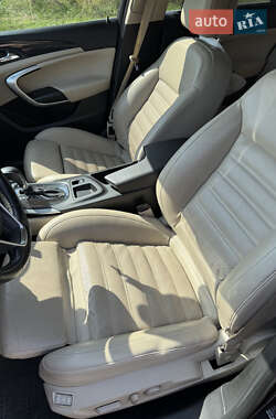 Универсал Opel Insignia 2014 в 