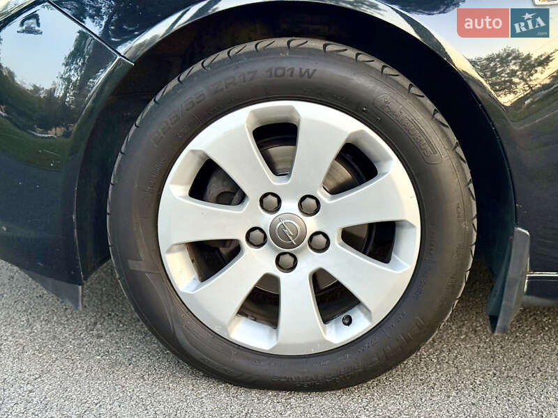 Универсал Opel Insignia 2010 в Харькове