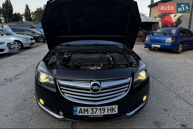 Лифтбек Opel Insignia 2013 в Житомире