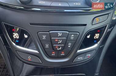 Универсал Opel Insignia 2014 в 