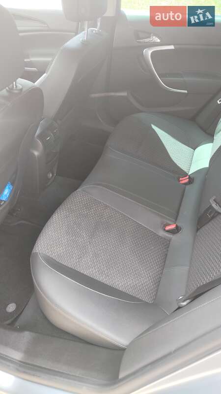 Універсал Opel Insignia 2015 в Рівному